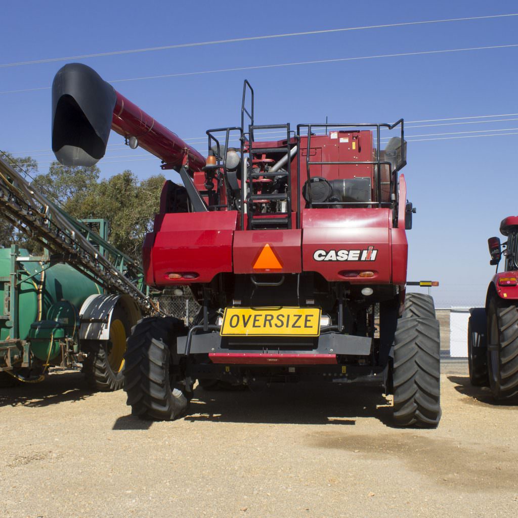 CASE IH 7120 2010 2152 40Ft 2013 PACKAGE OConnors Farm Machinery   105523 Case IH 7120 06 1024x1024 