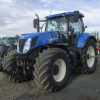 105707 New Holland T7.235 01