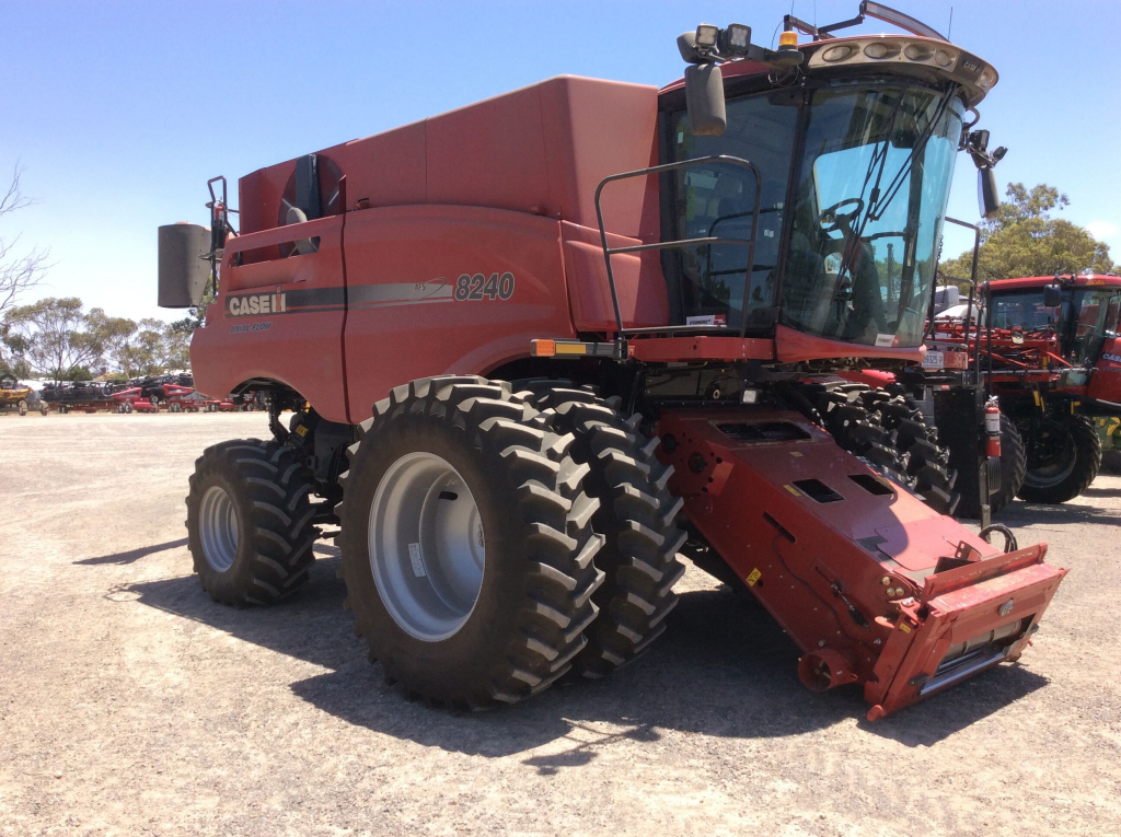 CASE IH 8240, 2018 - OConnors Farm Machinery